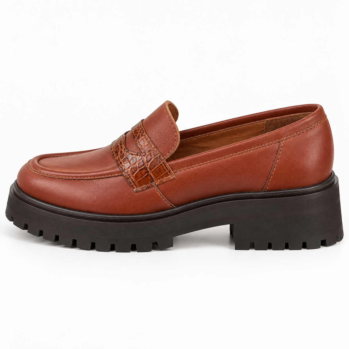 Vista superior de mocasines Mónaco beige con detalle marrón