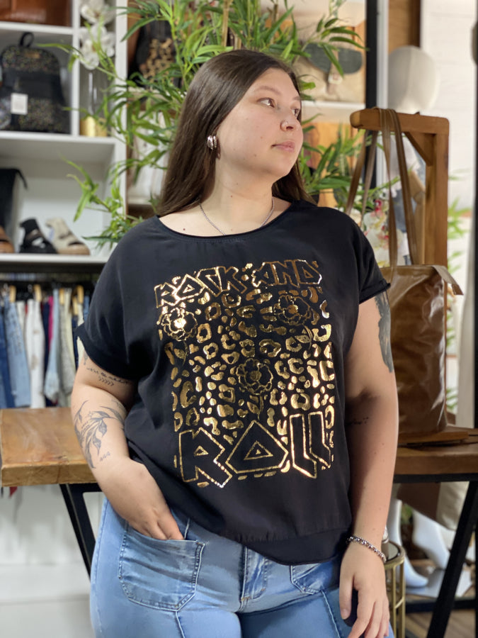 Blusa Alba de Corte Relajado con Círculo Animal Print Dorado