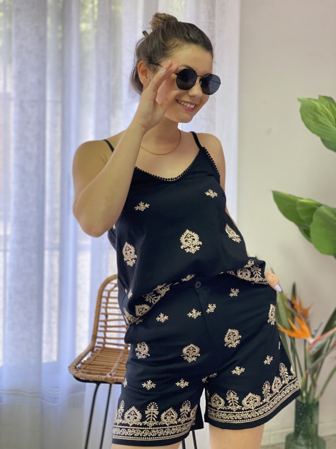 Blusa Audrey Tejida con Diseño Geométrico de Rombos