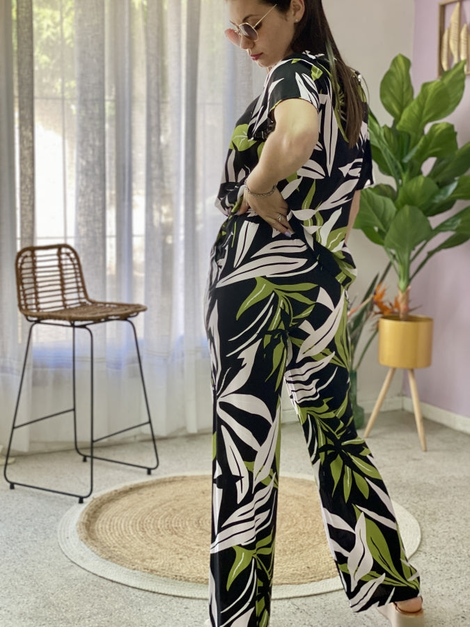 Blusa Brook de Hilo Liviano a Rayas Verticales