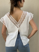 Blusa Soledad en Tejido Texturado con Cuello Camisero