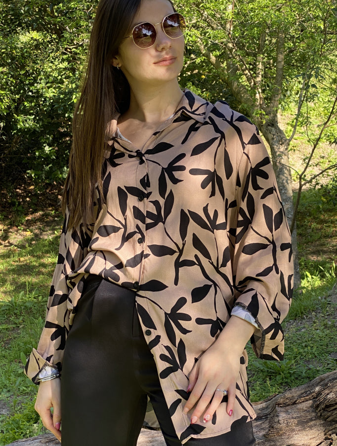 Camisa Palmira en Viscosa de Estampa Botánica