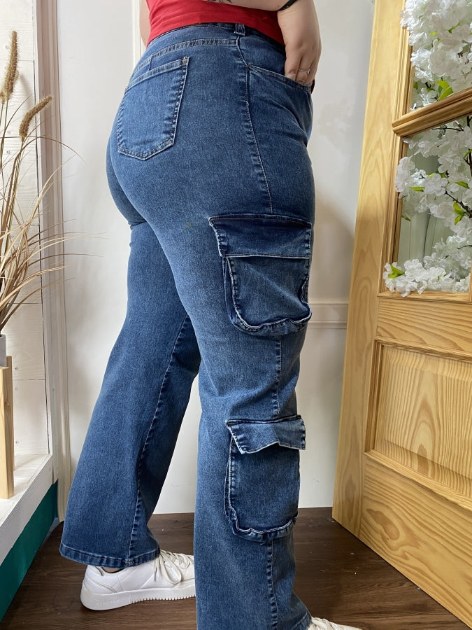 Pantalón Cargo 19 en Denim de Corte Recto