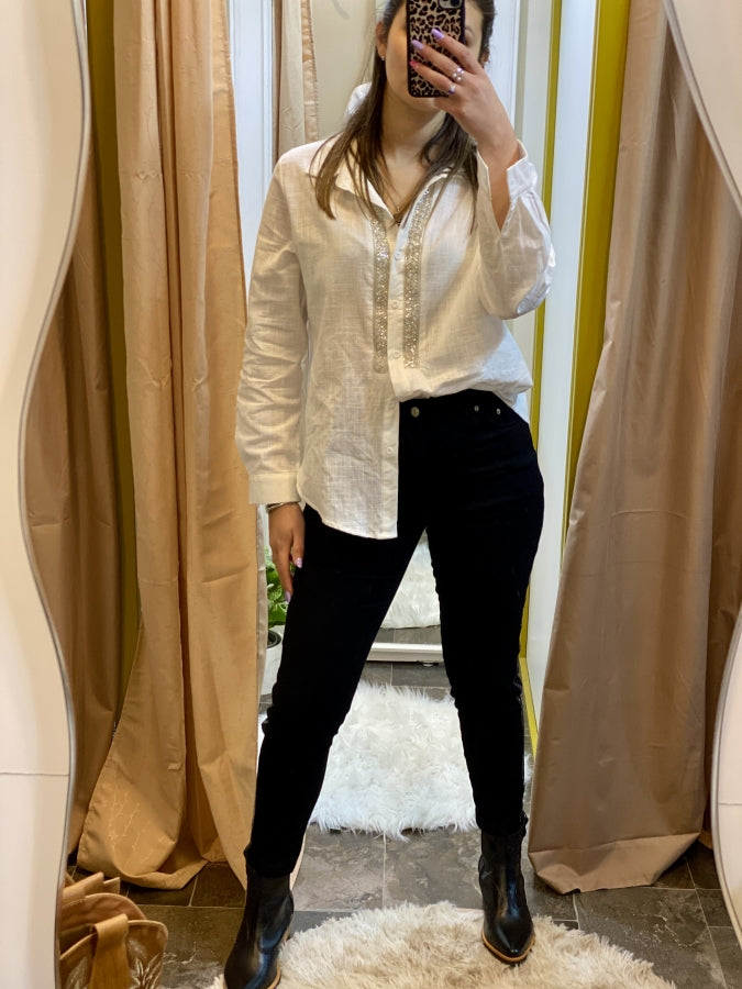 Pantalón Chupín Magnolia Negro con Aplique Lateral de Brillos