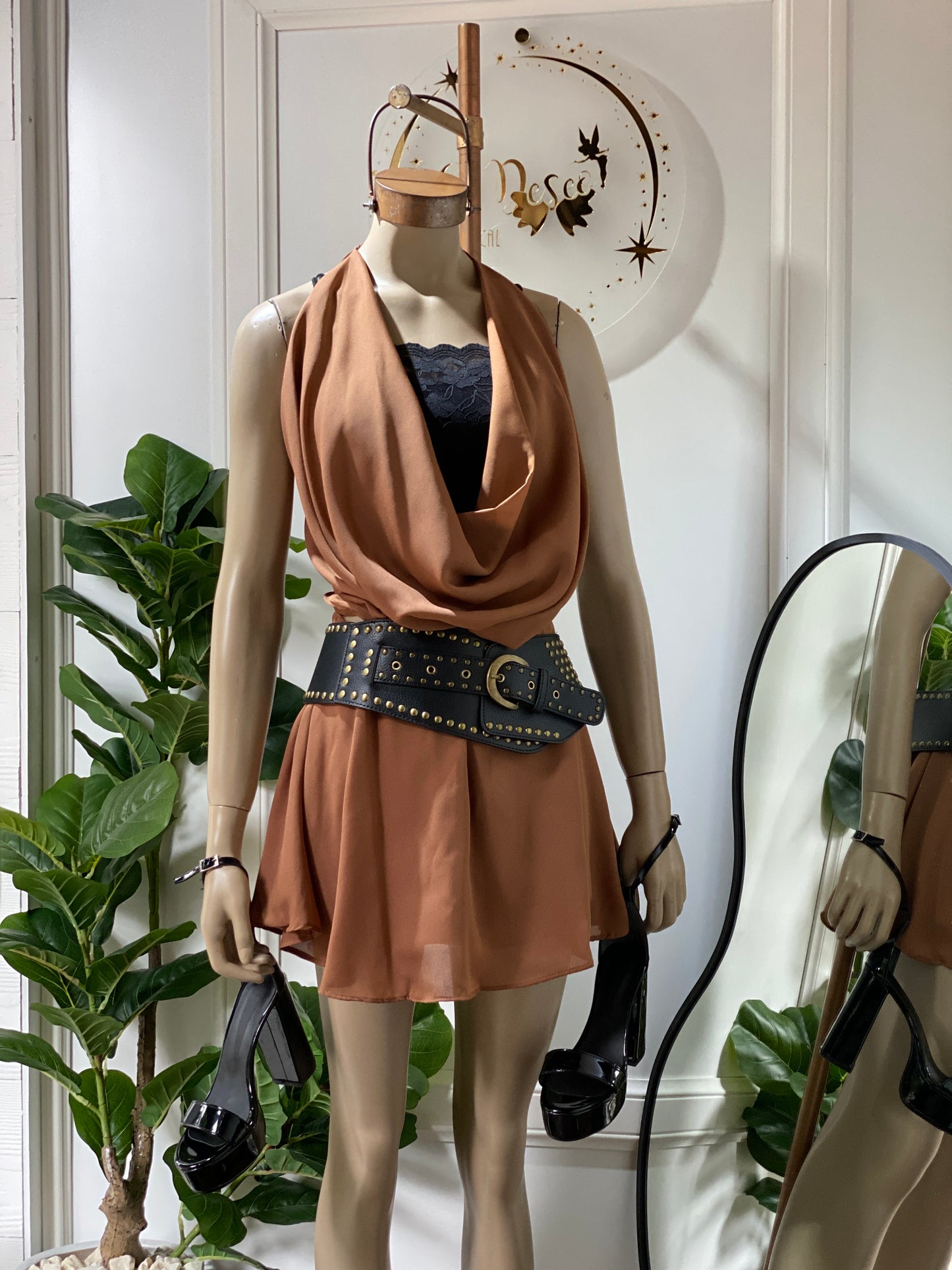 Conjunto de Tul con Top Cuello Buche Natalie