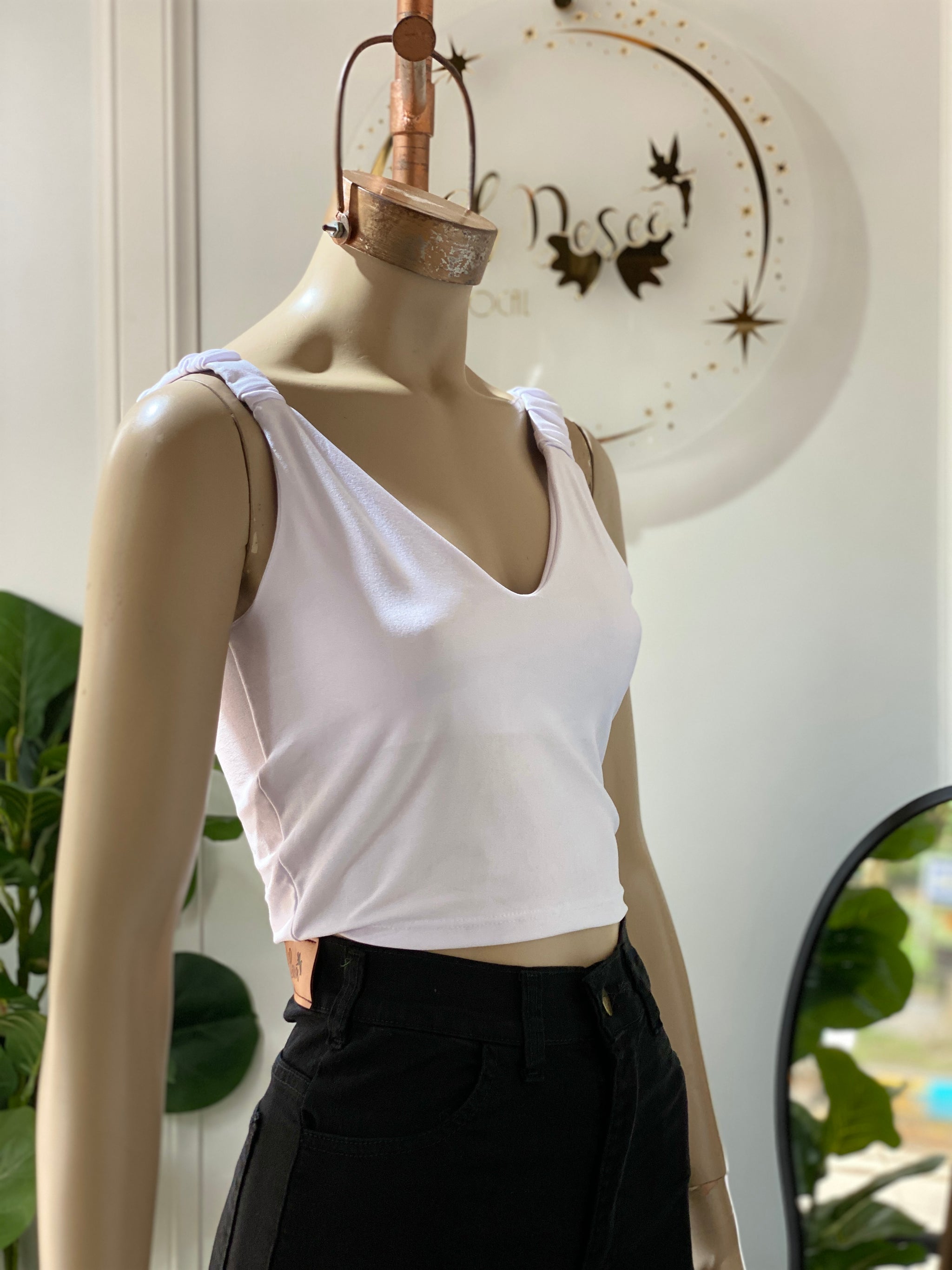 Musculosa Bella con Frunce en Hombros