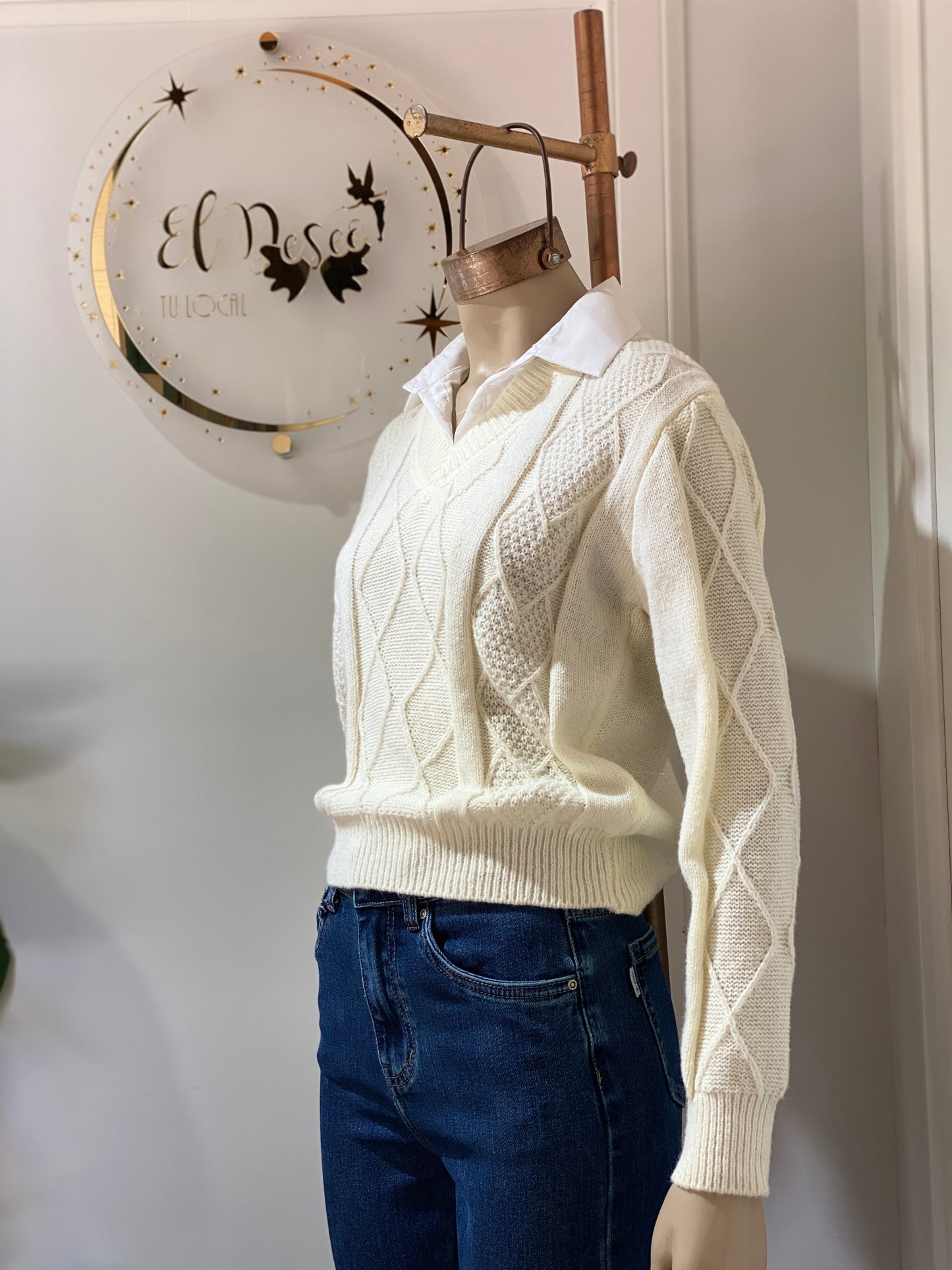 Buzo Devi con Cuello Camisa