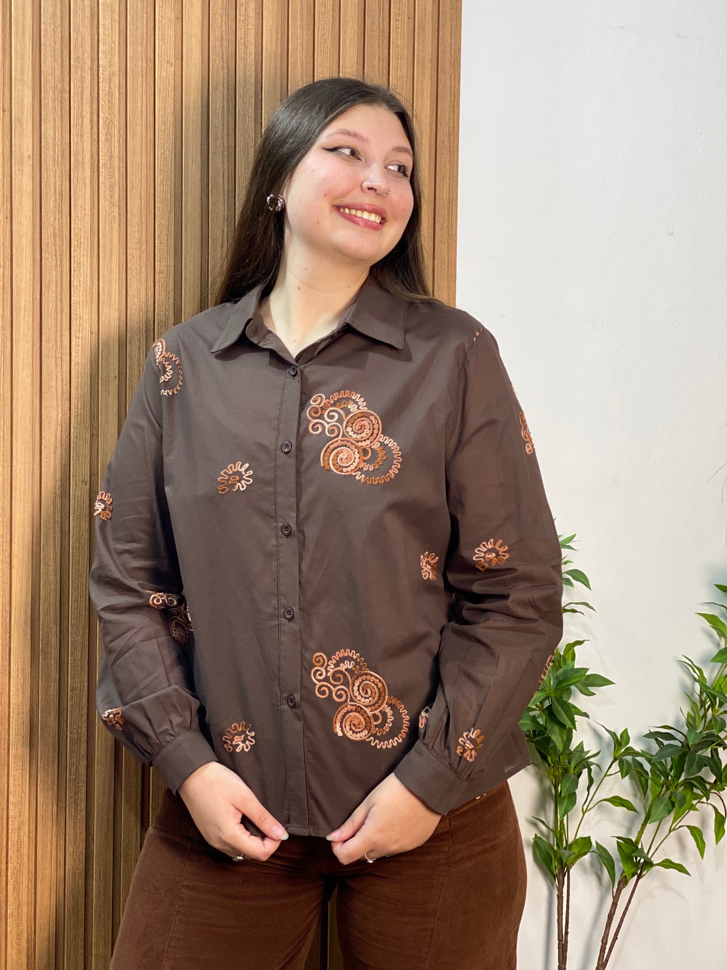 Camisa Bordada Brina