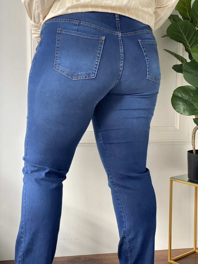 Jean Acuario Clásico - Corte Recto Atemporal