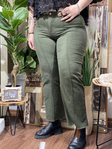 Jean Eleanor Verde Militar con Costuras Frontales y Tiro Alto