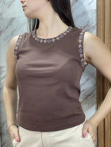 Musculosa Ayelen en Algodón con Bordado Étnico