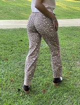 Pantalón Recto Paz con Estampado de Leopardo