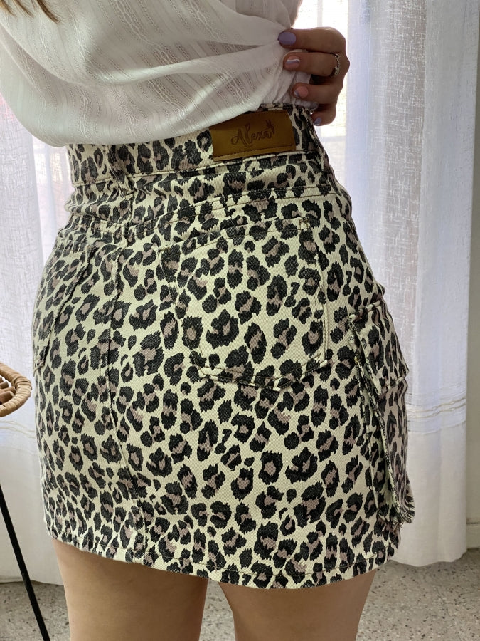 Pollera Alisson en Gabardina Leopard Safari