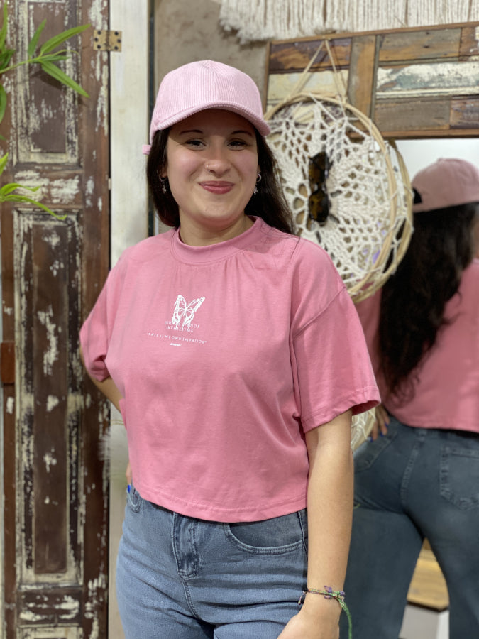 Remera Crop Irina en Algodón con Estampado Butterfly Salvation
