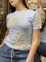 Remera Vittoria en Algodón con Bordado de Flores 3D