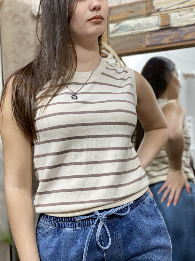 Top Tejido Paola Rayado en Hilo Liviano