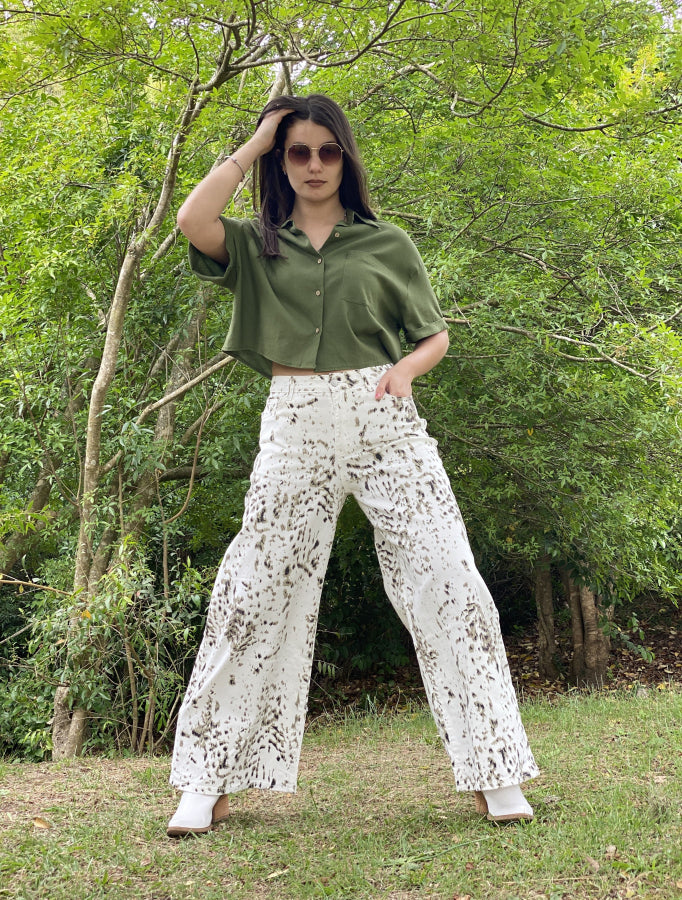 Pantalón Wide Leg Bruselas de Tiro Alto con Estampado Moteado