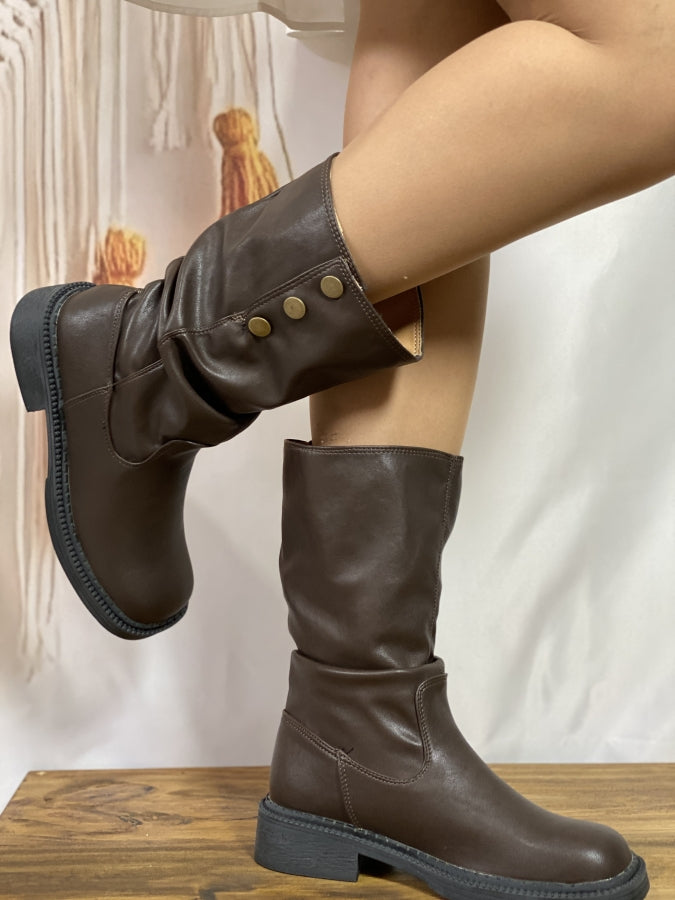 Bota Amalia en Eco-Cuero Chocolate