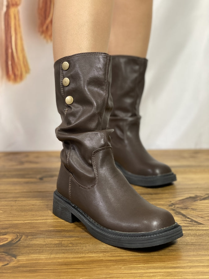 Bota Amalia en Eco-Cuero Chocolate