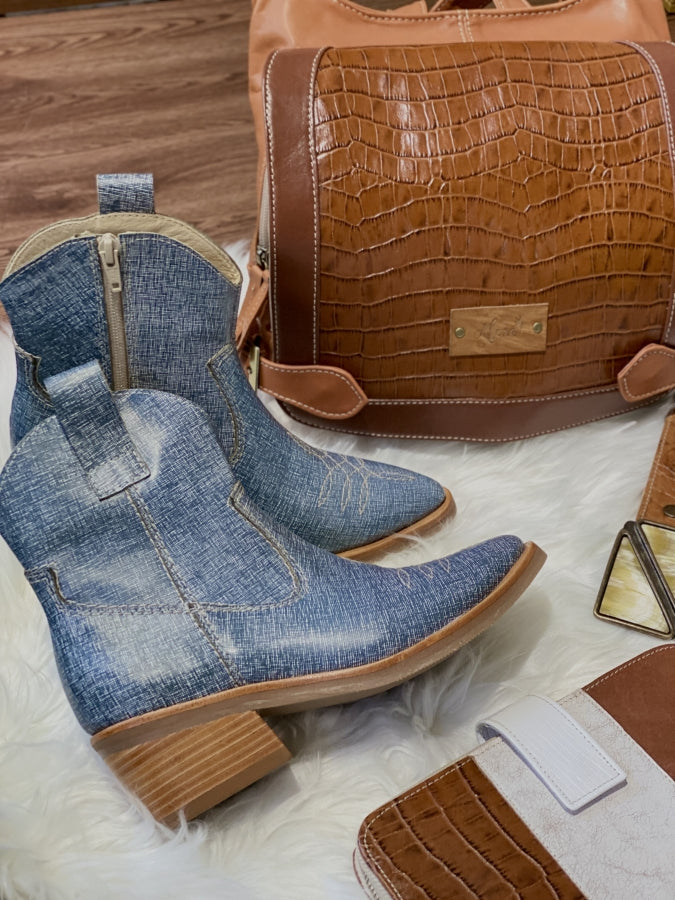 Tejana Denim