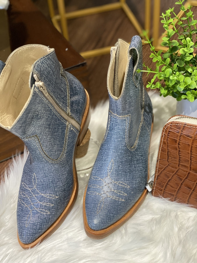 Tejana Denim