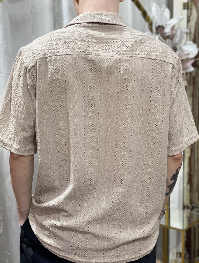 Camisa Mateo Manga Corta Texturizada Cuello Resort