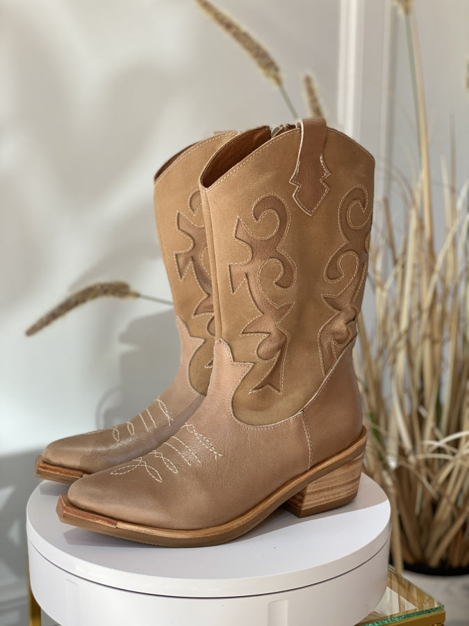 Bota Savage en Cuero Multitono